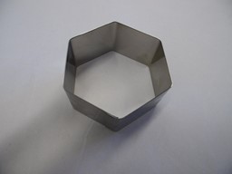 Afficher les détails pour Dessertring Sechseck Ø 6.4 cm Image de Dessertring Sechseck Ø 6.4 cm